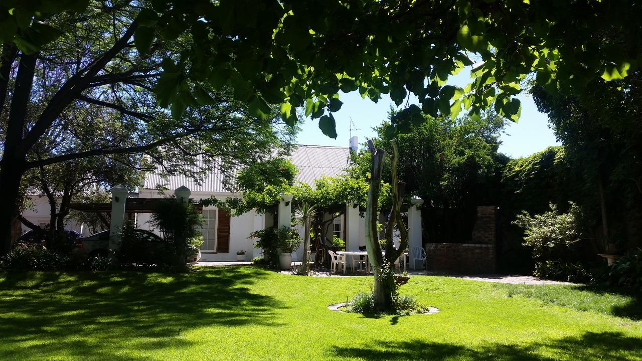 Little Green World Beaufort West Exteriör bild